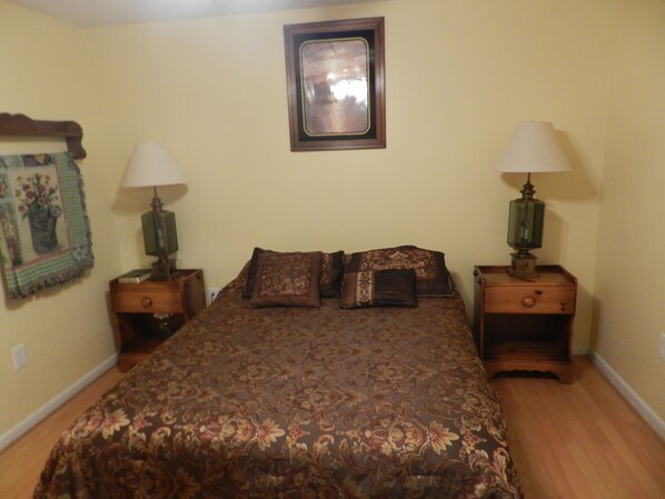 2 bedrooms, free WiFi, bed sheets, wheelchair access