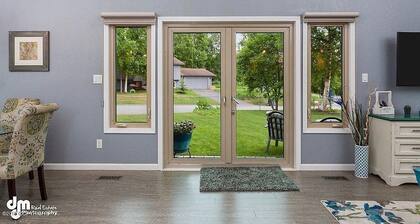 Modern & Unique South Anchorage Home