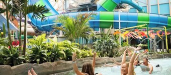 Lakefront | 22 acres | HotTub | Game Room