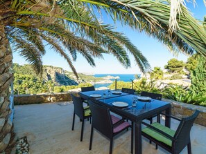 Outdoor dining - Wonderful private villa for 6 people with private pool, WIFI, A/C, TV and terrace (Xàbia)