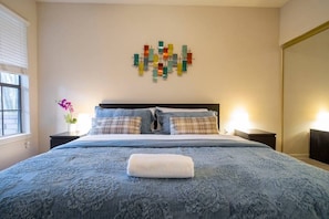 2 habitaciones, tabla de planchar con plancha, wifi y ropa de cama