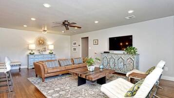 Smart TV, books, offices