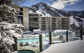 Innenpool, beheizter Pool