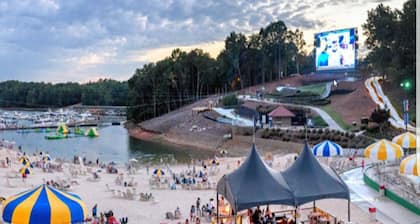 (Long-Term Only) Relaxing & cozy Lake Lanier Retreat - Private Entry