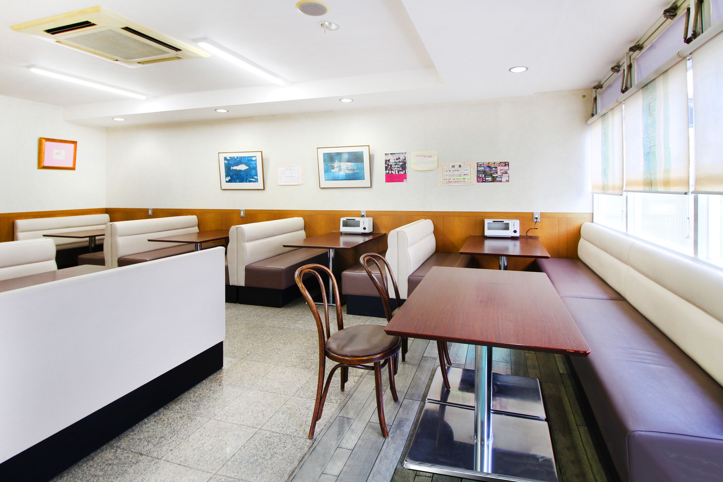 Dagelijks ontbijtbuffet (JPY 500 per persoon)