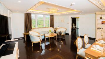 Down comforters, memory foam beds, minibar, in-room safe