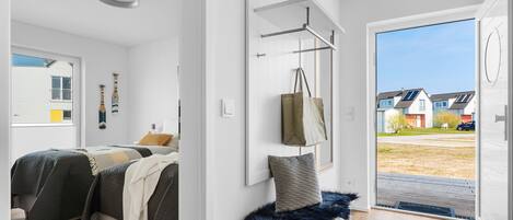 2 bedrooms, travel cot, free WiFi