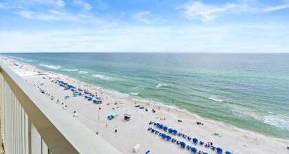 Renovated 1BR Celadon Condo | Gulf Views, Balcony, Bunks + Beach Chairs Included!
