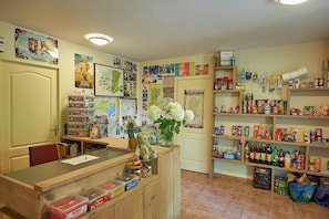 Gift shop