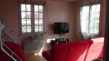 TV, DVD player, stereo