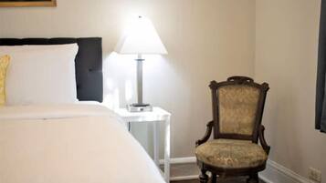 4 chambres, fer et planche à repasser, Wi-Fi, draps fournis