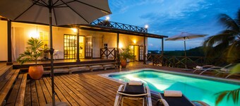 Villa in Gated community near Jan Thiel Beach