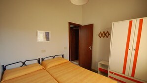2 室のベッドルーム、WiFi