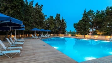 Piscina a l'aire lliure