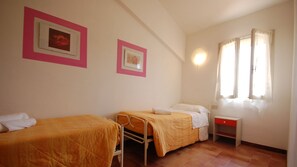 3 bedrooms, WiFi