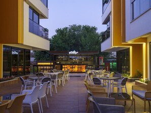 Colazione a buffet inclusa, servita tutte le mattine 