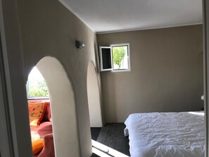 1 chambre, Wi-Fi gratuit, draps fournis