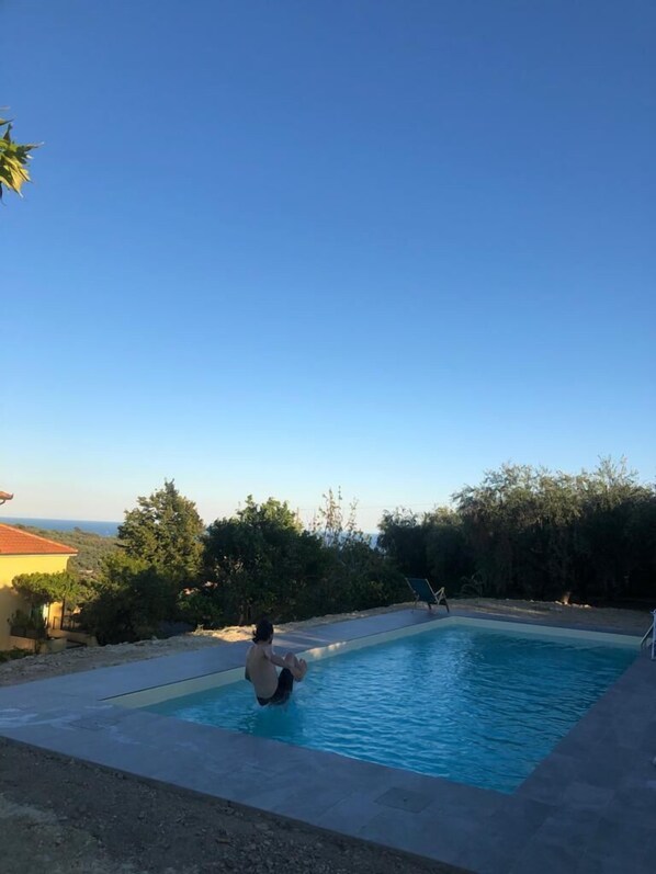 Utomhuspool