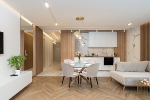 Exclusive Apartment | Ruang tamu | TV skrin rata 