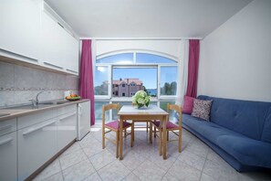 Interior - Studio apartment near the beach(KZ) (Vodice)