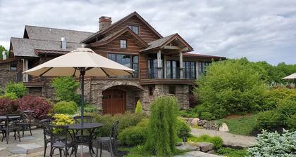 Camilla's Beach Glass Cottage at Christopher's Dockside