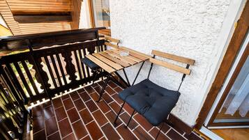 Apartment (One bedroom Apartment 1) | Balkon