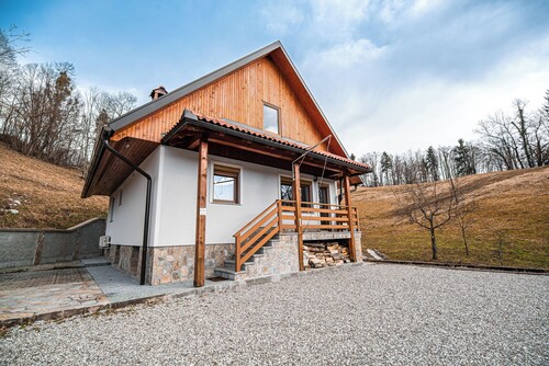 Valley View Holiday Home Mrak With Sauna