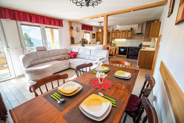Ferienhaus (Holiday Home) | Wohnzimmer