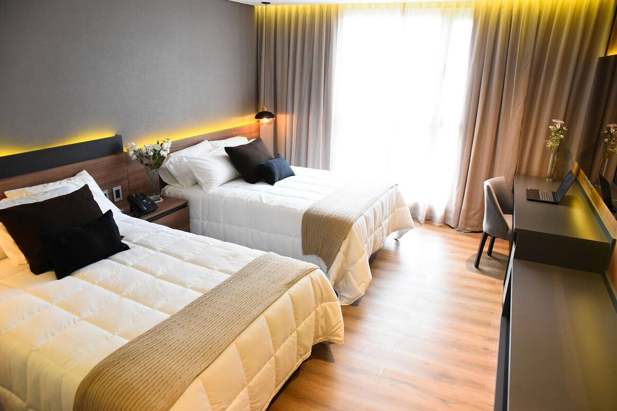 Minibar, värdeförvaringsskåp på rummet, ljudisolering och gratis wi-fi