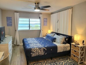 1 chambre, bureau, fer et planche à repasser, Wi-Fi gratuit