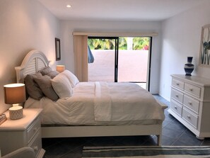 3 عدّة غرف نوم ومكواة/لوح كي وواي فاي مجانًا وملاءات أسرّة