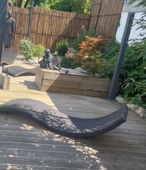 Property grounds - Villa IKIGAÏ Zen house with private pool. Zen house with private pool  (Solliès-Toucas)