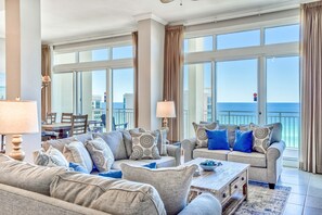 Smart TV, DVD player