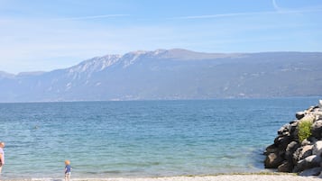 In Strandnähe, Liegestühle