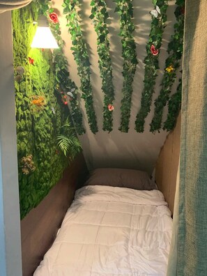 2 Schlafzimmer, Schreibtisch, Bügeleisen/Bügelbrett, kostenloses WLAN