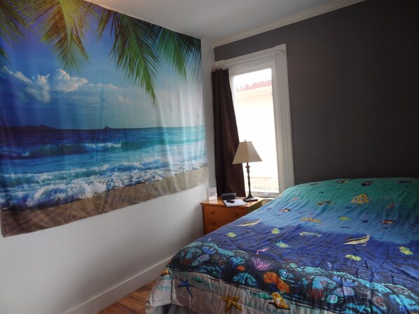 4 bedrooms, iron/ironing board, travel cot, free WiFi