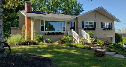 Beach nearby-pure summer/winter magic awaits!