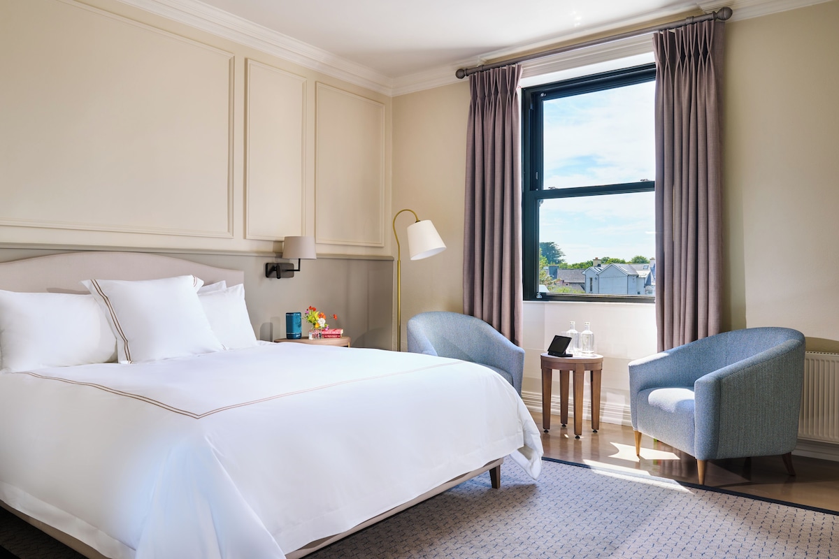 COSY NEST KING ROOM