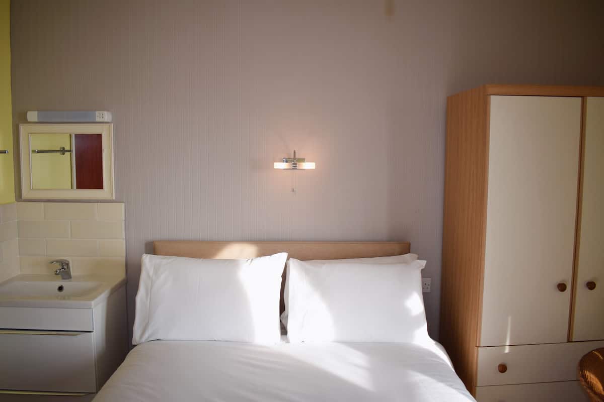 Superior Double Room, Ensuite, Sea View | Miscellaneous