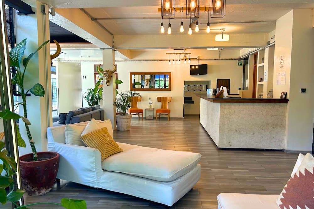 Joint Boutique Hotel