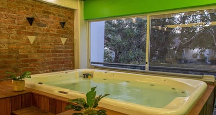 Joint Boutique Hotel