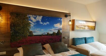 Meyn's Apartments & Hotel