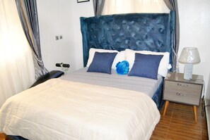 1 soveværelse, strygejern/strygebræt, Wi-Fi