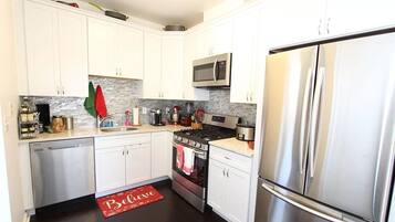 Fridge, microwave, oven, dishwasher