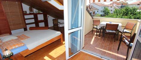 Comfort Apartment, 1 Bedroom | Living area
