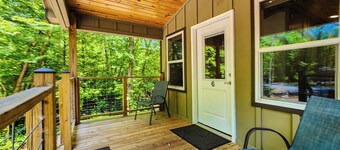 Adorable Tiny House Cabin- Lake Guntersville