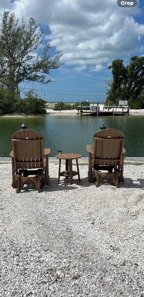 Property grounds - Waterfront/Pool mins to Siesta Key Beach- bikes/kayaks/SUPs incl-paddle to beach (Sarasota)