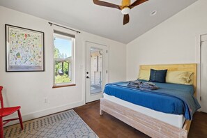 3 Schlafzimmer, Schreibtisch, Reisekinderbett, kostenloses WLAN