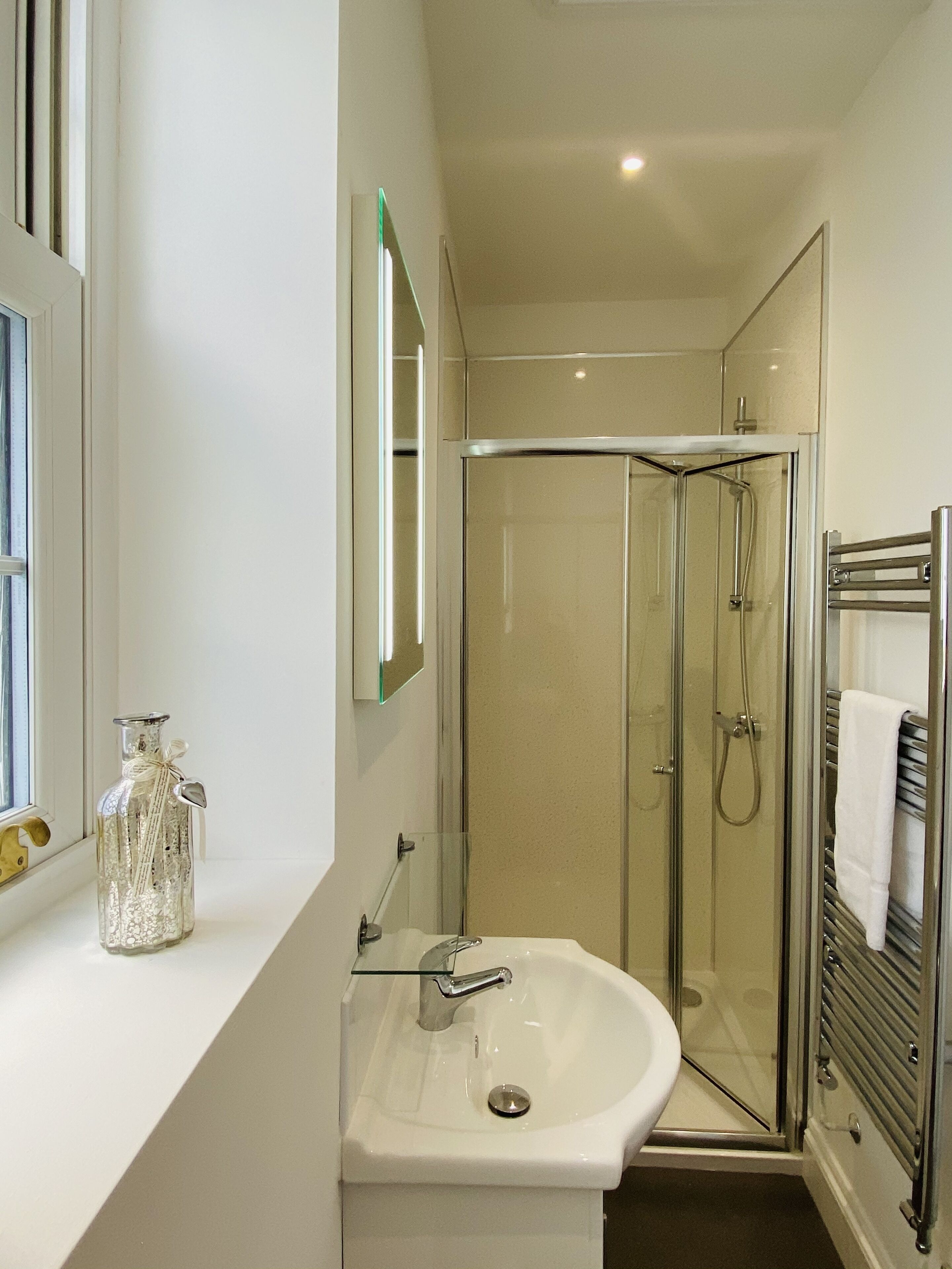 Executive House, Ensuite, City View | Bathroom