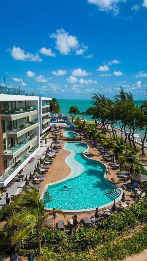 Outdoor pool - Oceana Atlântico Hotel (PB)